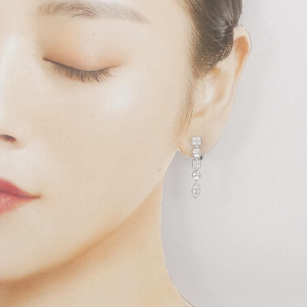 ブルガリ ルチア ピアス