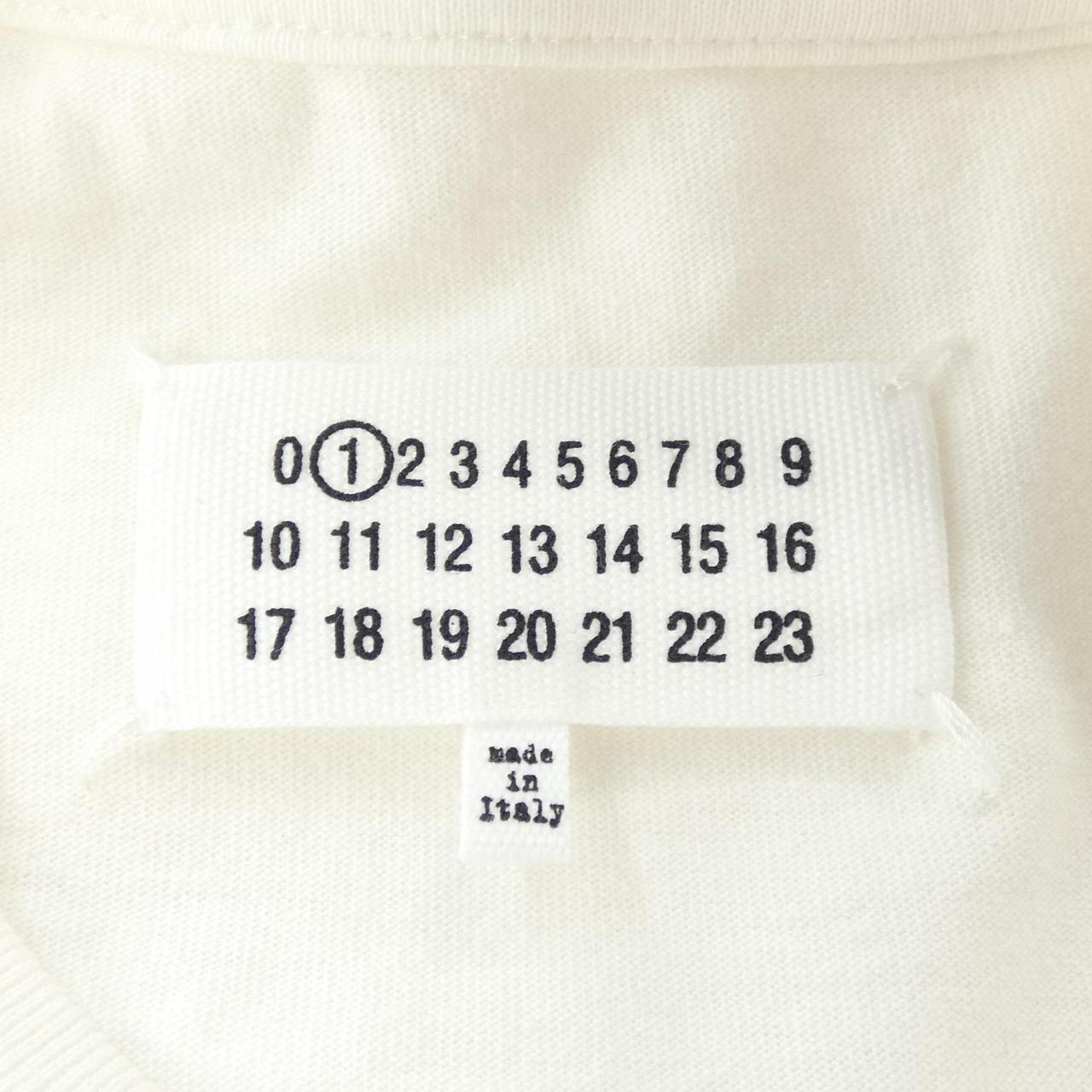 メゾンマルジェラ Maison Margiela S51GC0557 Tシャツ