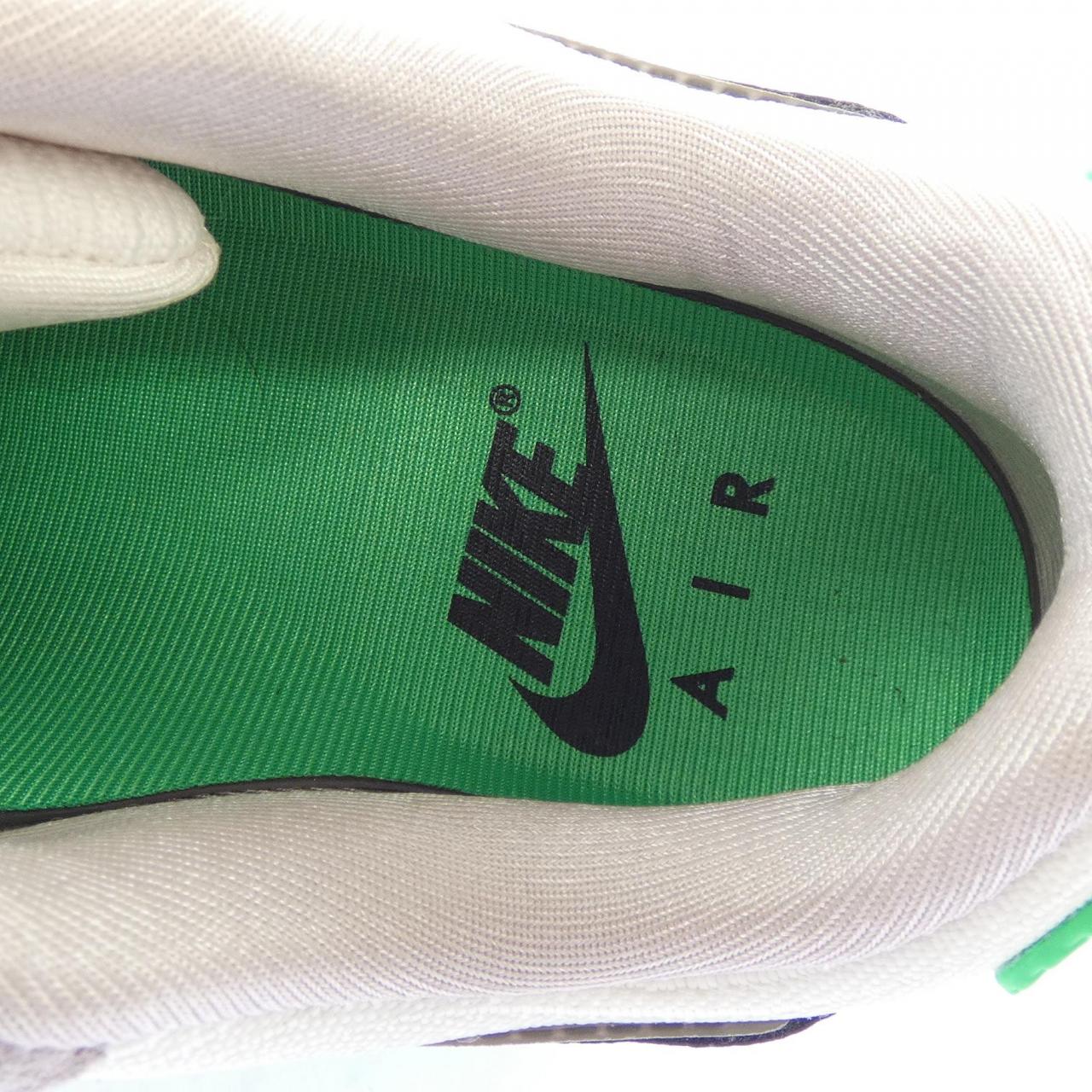 ナイキ NIKE FJ3208-001 スニーカー