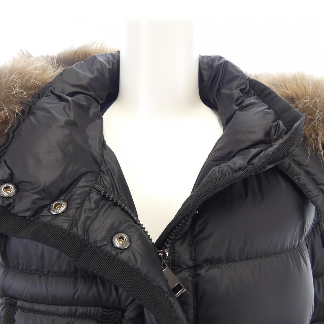 MONCLER MONCLER Down Coat