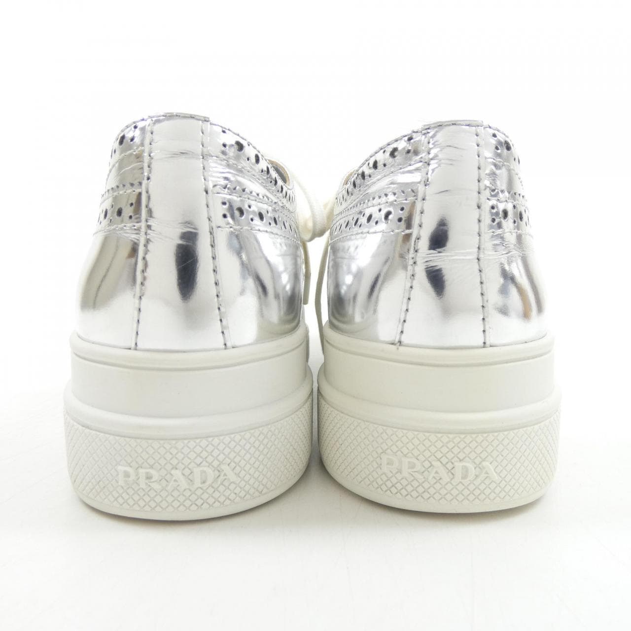 プラダ PRADA スニーカー
