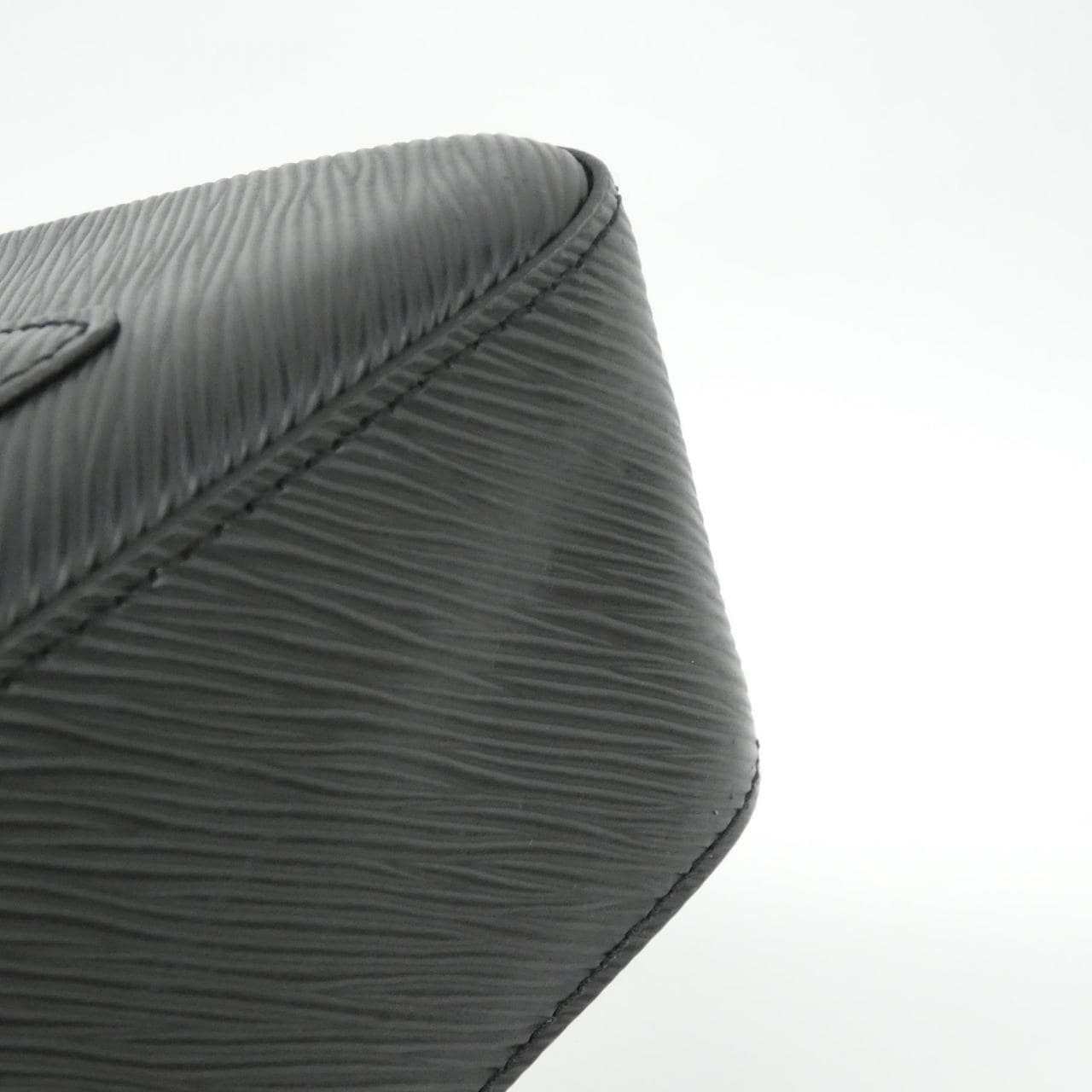 ルイヴィトン エピ マレル M80689 ショルダーバッグ