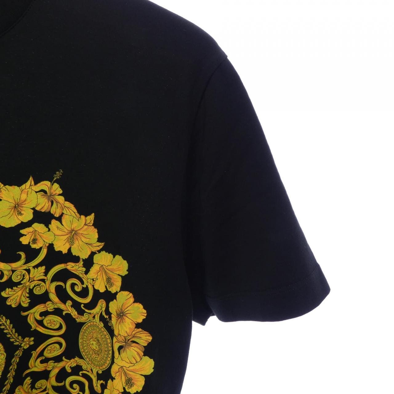 ヴェルサーチェ VERSACE A81947 Tシャツ