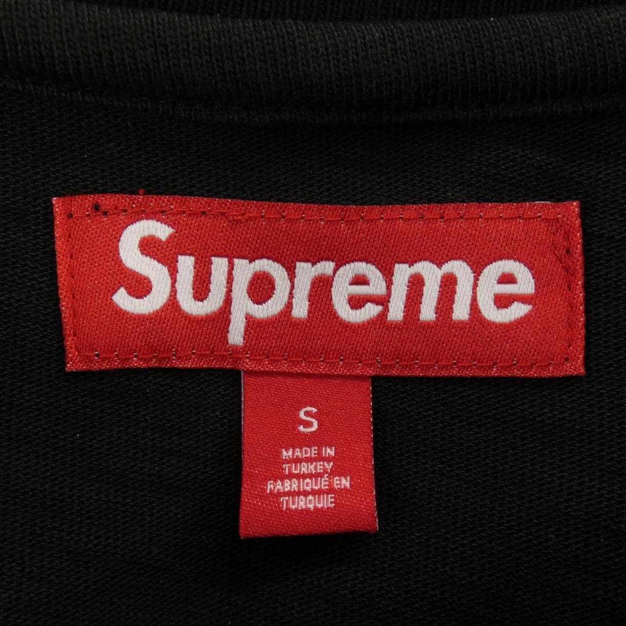シュプリーム SUPREME OLD ENGLISH トップス