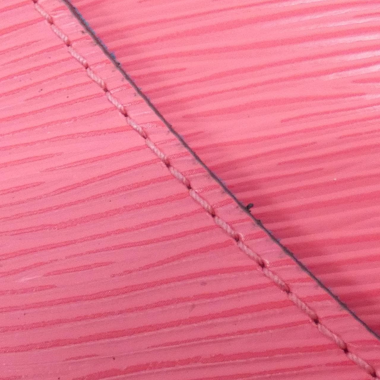 ルイヴィトン エピ ビュシ M59460 ショルダーバッグ