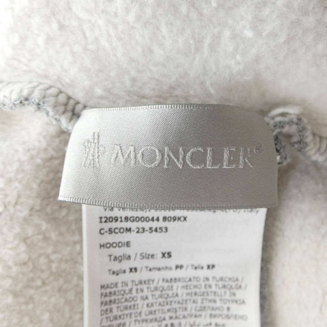 モンクレール MONCLER I20918G0044 809KX パーカー