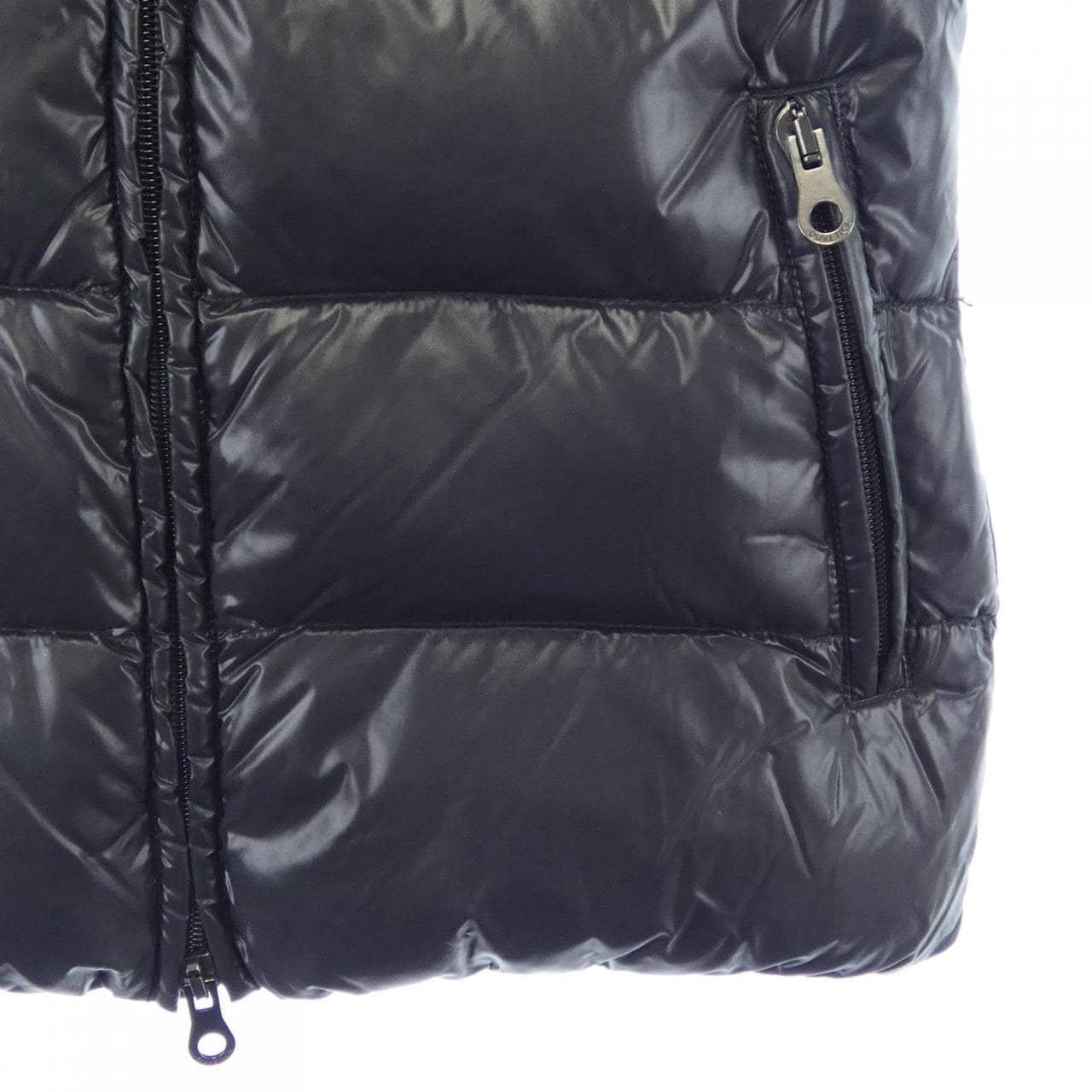 デュベティカ DUVETICA GOCCIA ダウンベスト