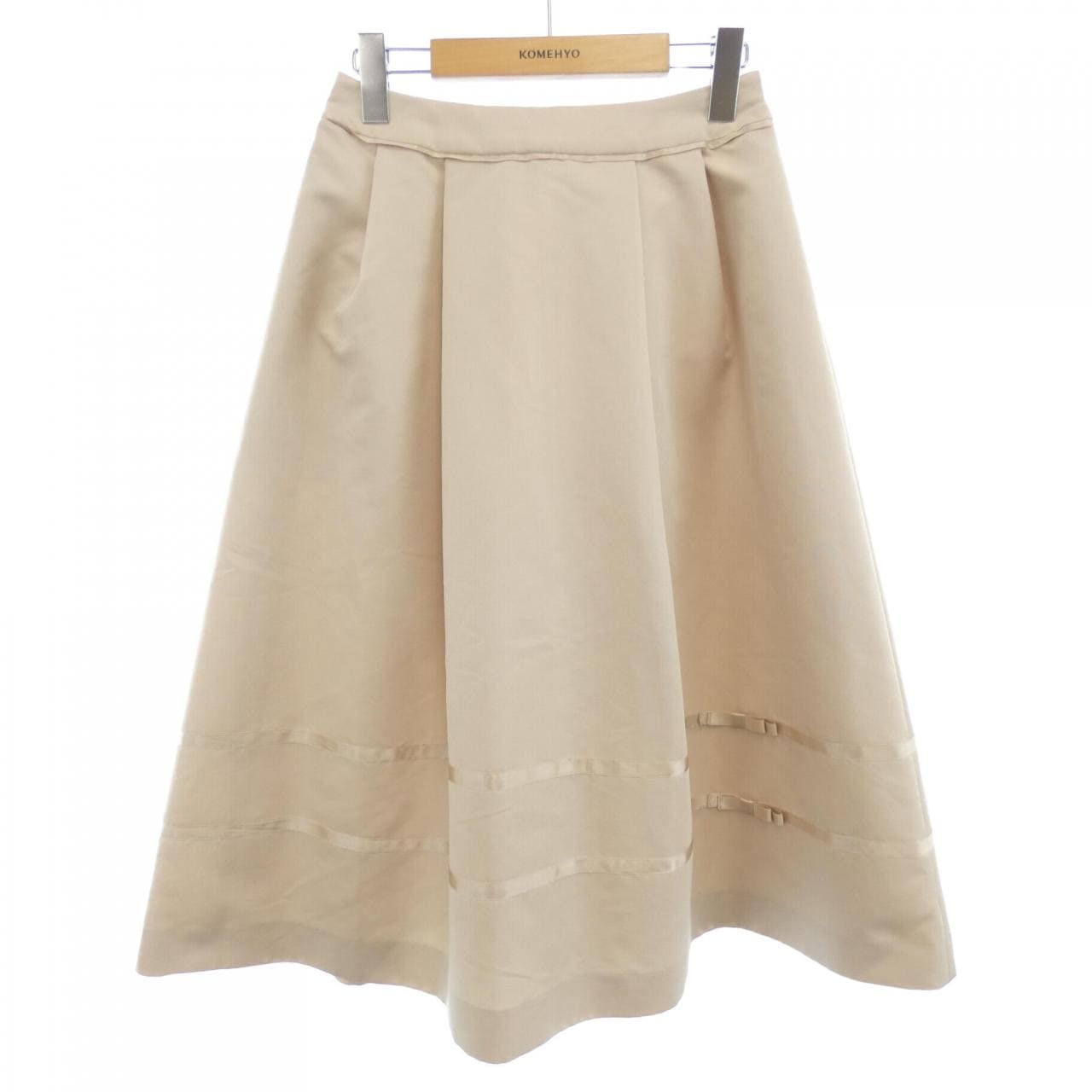 トゥービーシック TO BE CHIC スカート