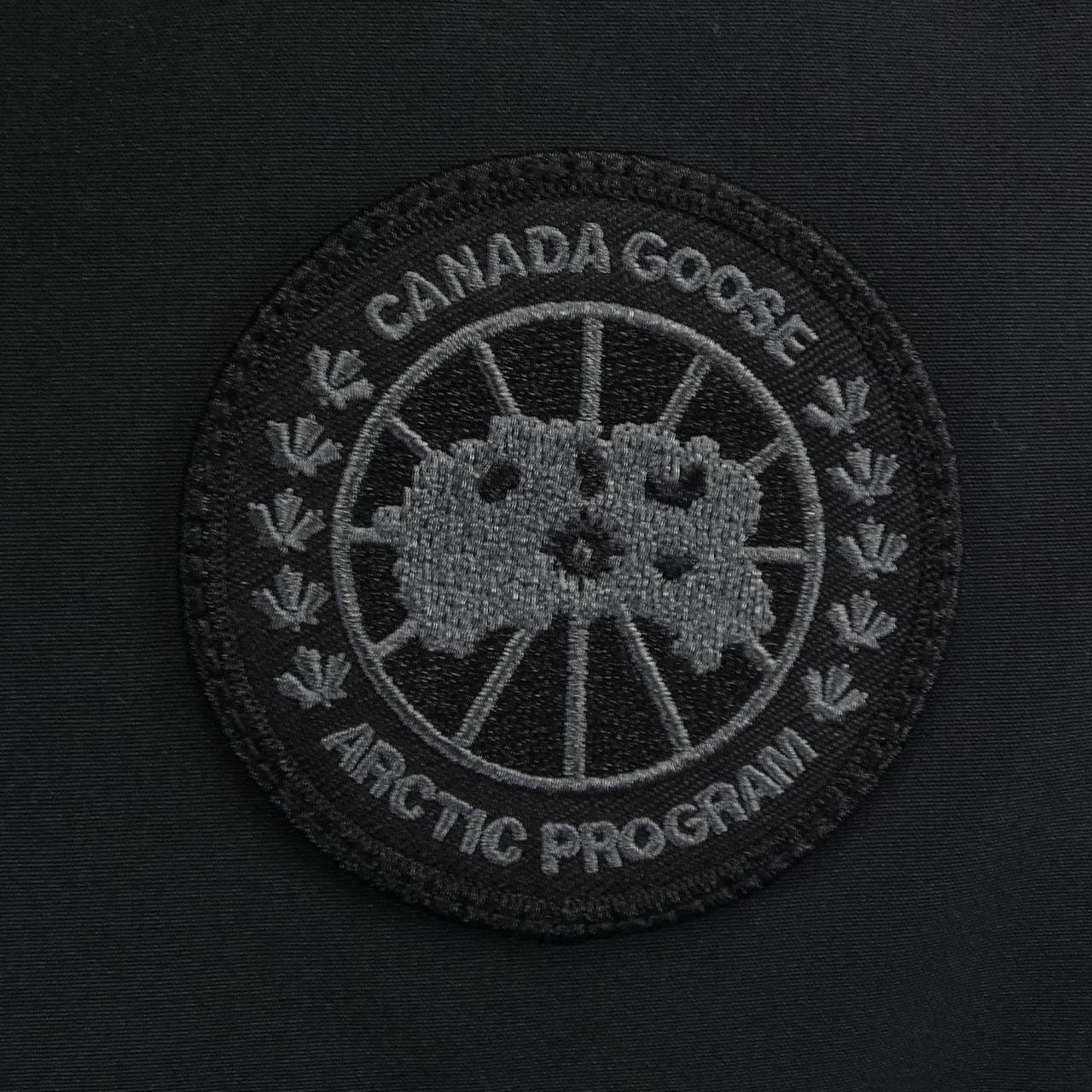 カナダグース CANADA GOOSE BLACK LABEL 2054MB FREESTYLE フリースタイル ダウンベスト