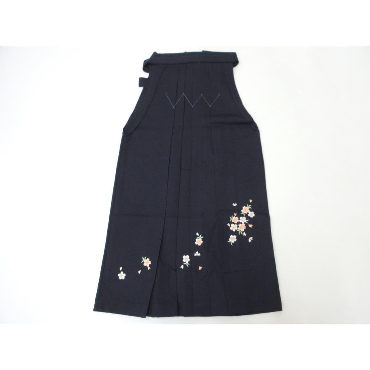 Women&#39;s Hakama with embroidery, 102cm below the string, size 3L