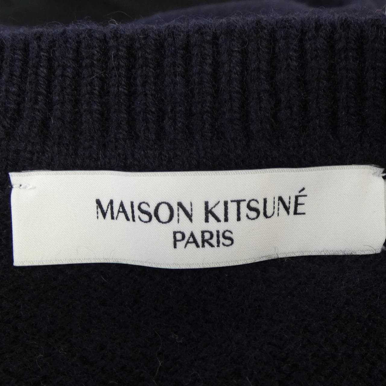 MAISON KITSUNE Kitsune HM00502KT1006 Knit