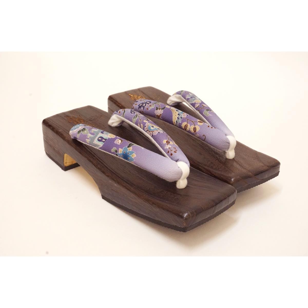 【新品】女下駄　【岡重】Ｆサイズ