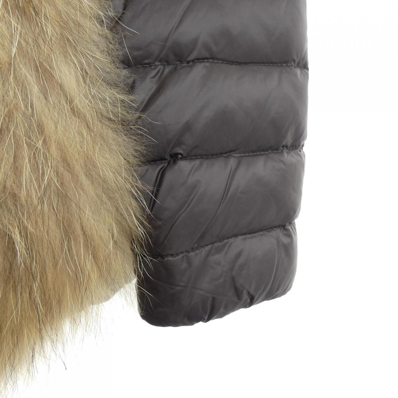 MONCLER ZIBELINE 羽絨服