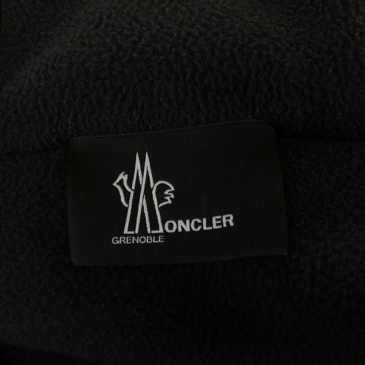 モンクレールグルノーブル MONCLER GRENOBLE 20978G00019 ブルゾン
