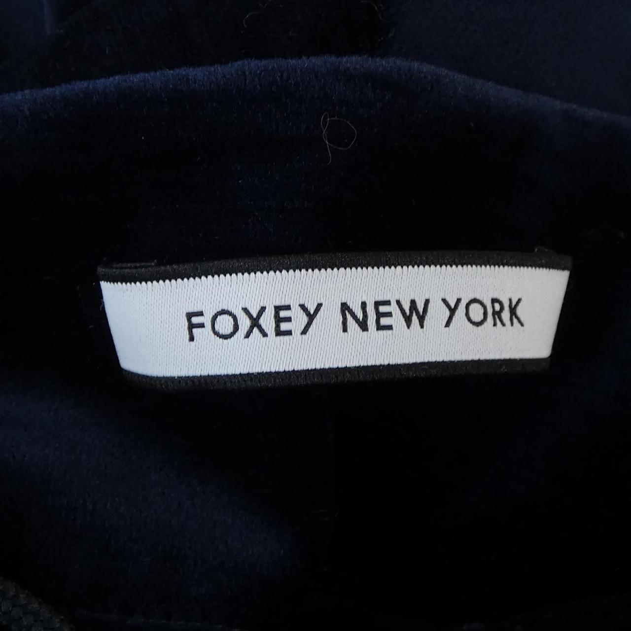 フォクシーニューヨーク FOXEY NEW YORK パーカー