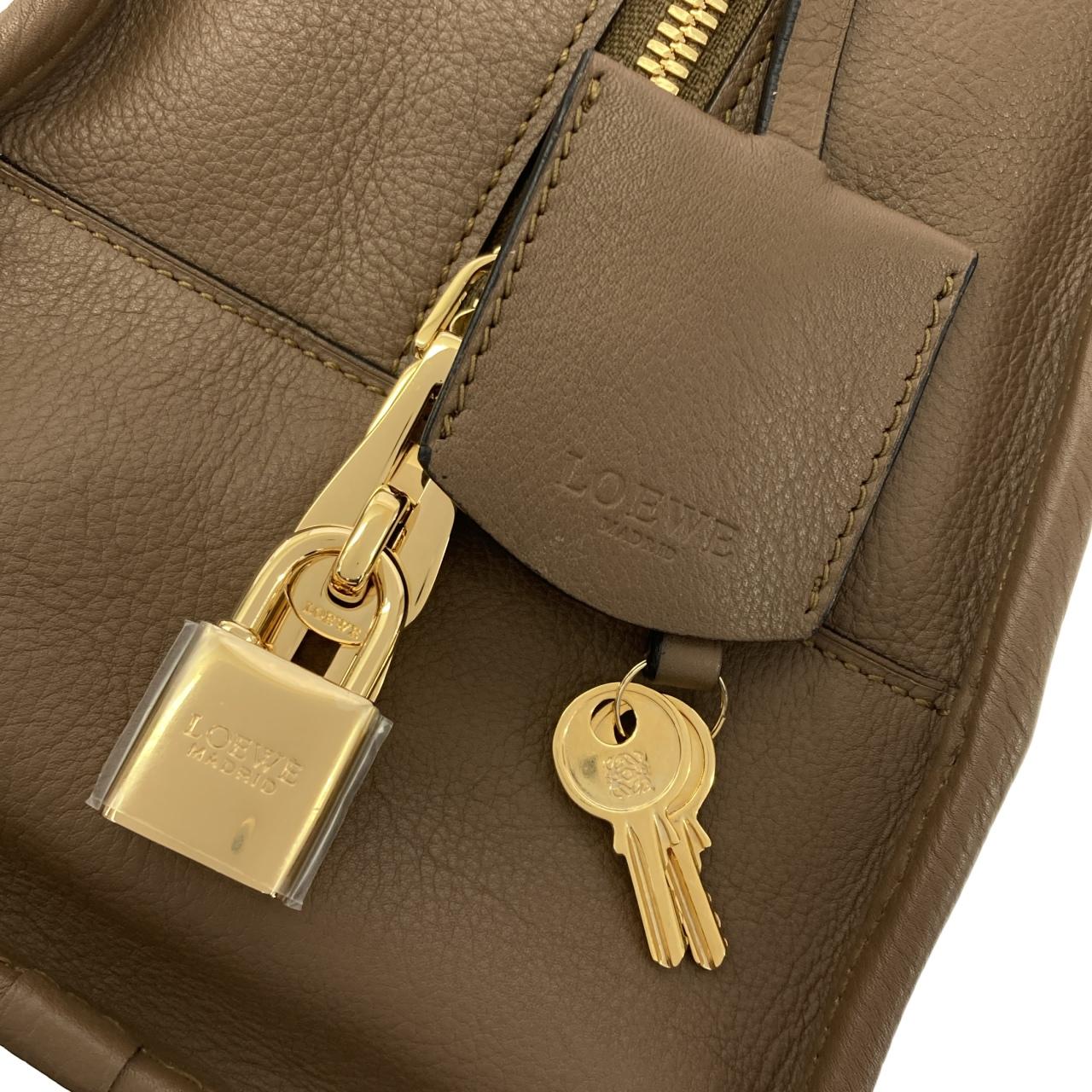 ロエベ アマソナ 36cm 352 79 A22 バッグ