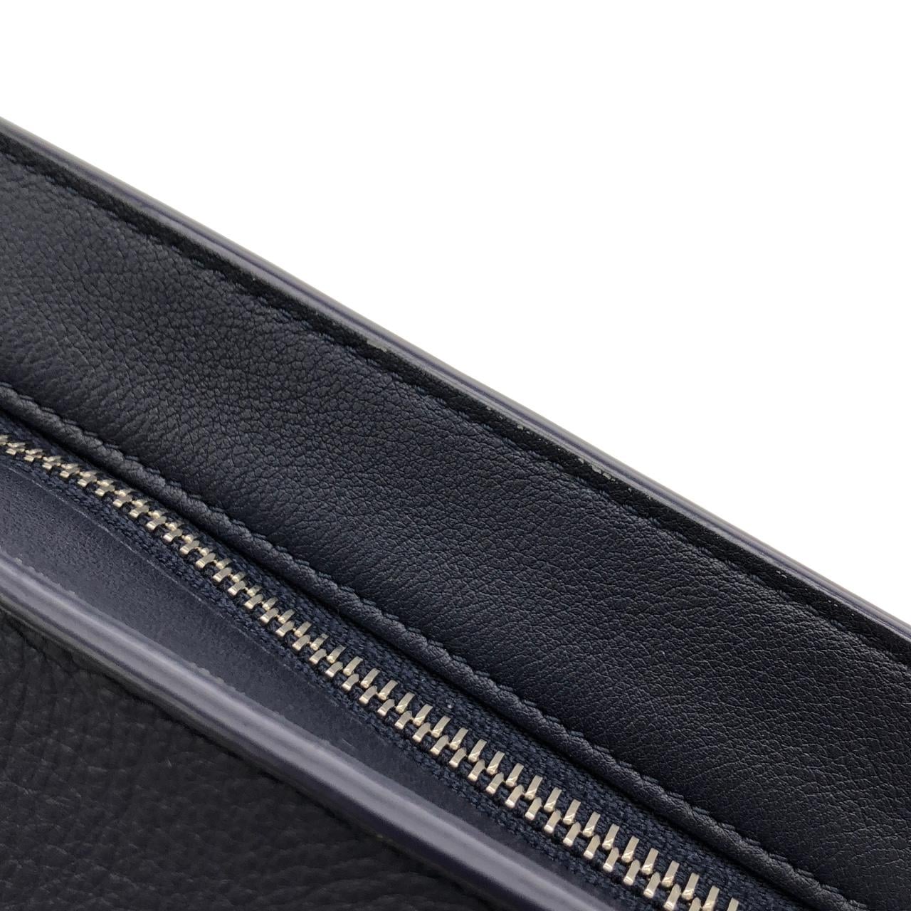 サルヴァトーレフェラガモ 24 1445 バッグ