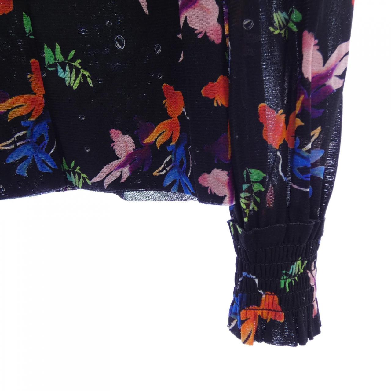 ヴィヴィアンタム VIVIENNE TAM トップス