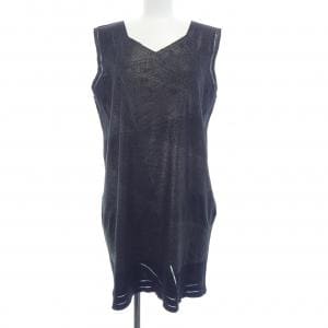 イッセイミヤケ ISSEY MIYAKE ワンピース