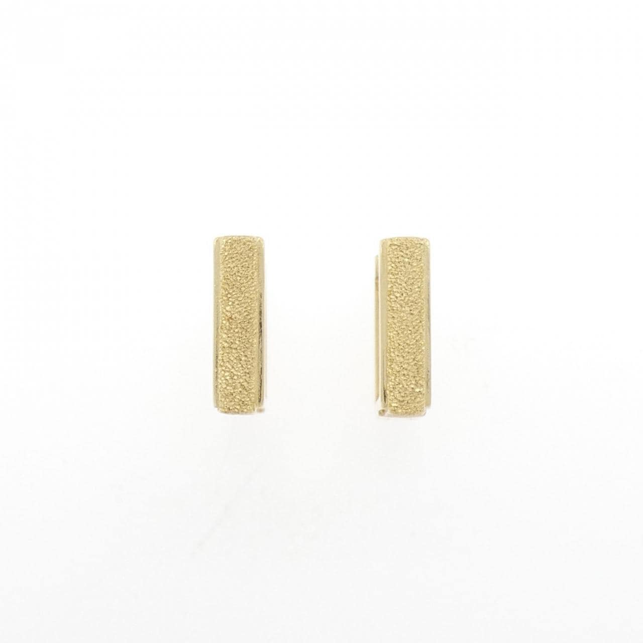 750YG earrings