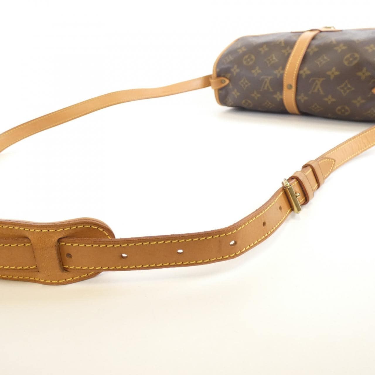 ルイヴィトン モノグラム ソミュール 30cm M42256 ショルダーバッグ