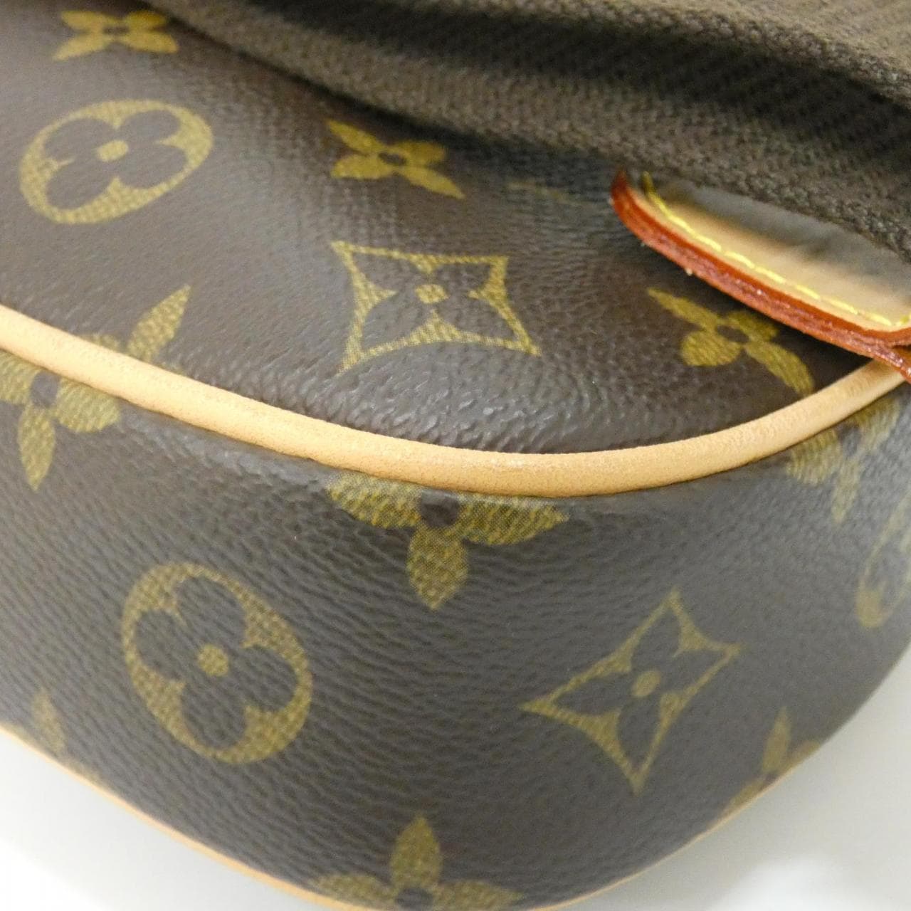 LOUIS VUITTON Monogram Pochette Ganju M51870 肩包