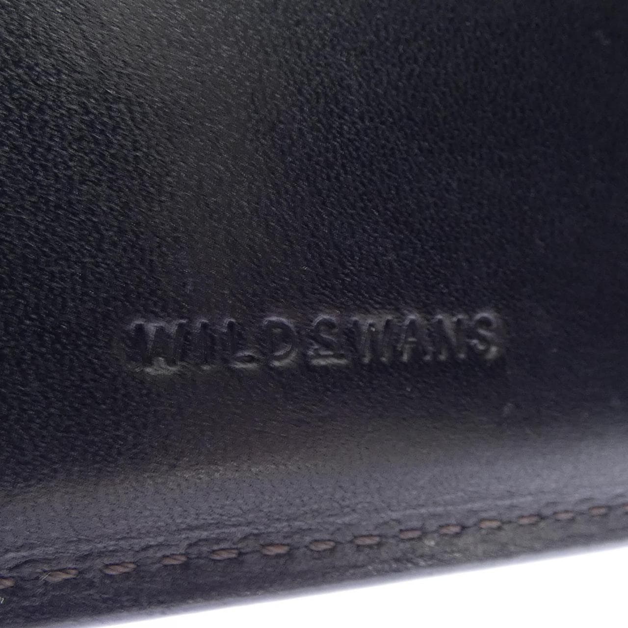 WILD SWANS WALLET