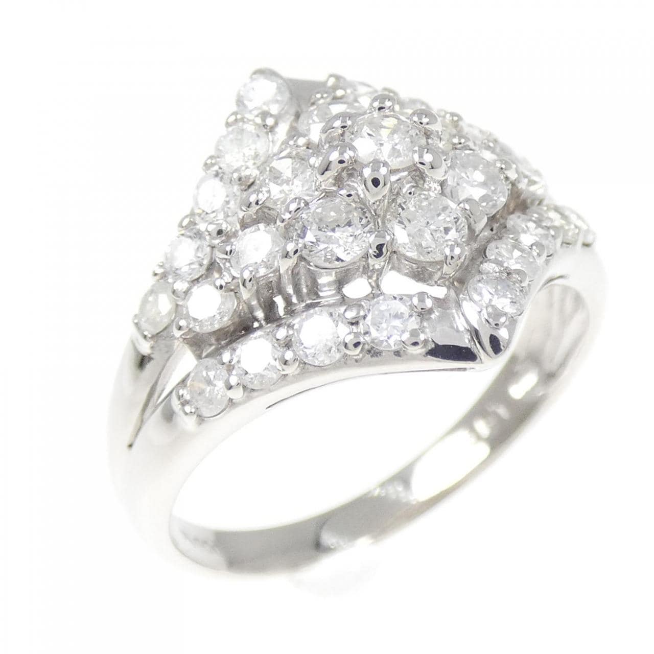 PT900 ダイヤモンド リング 1.00CT