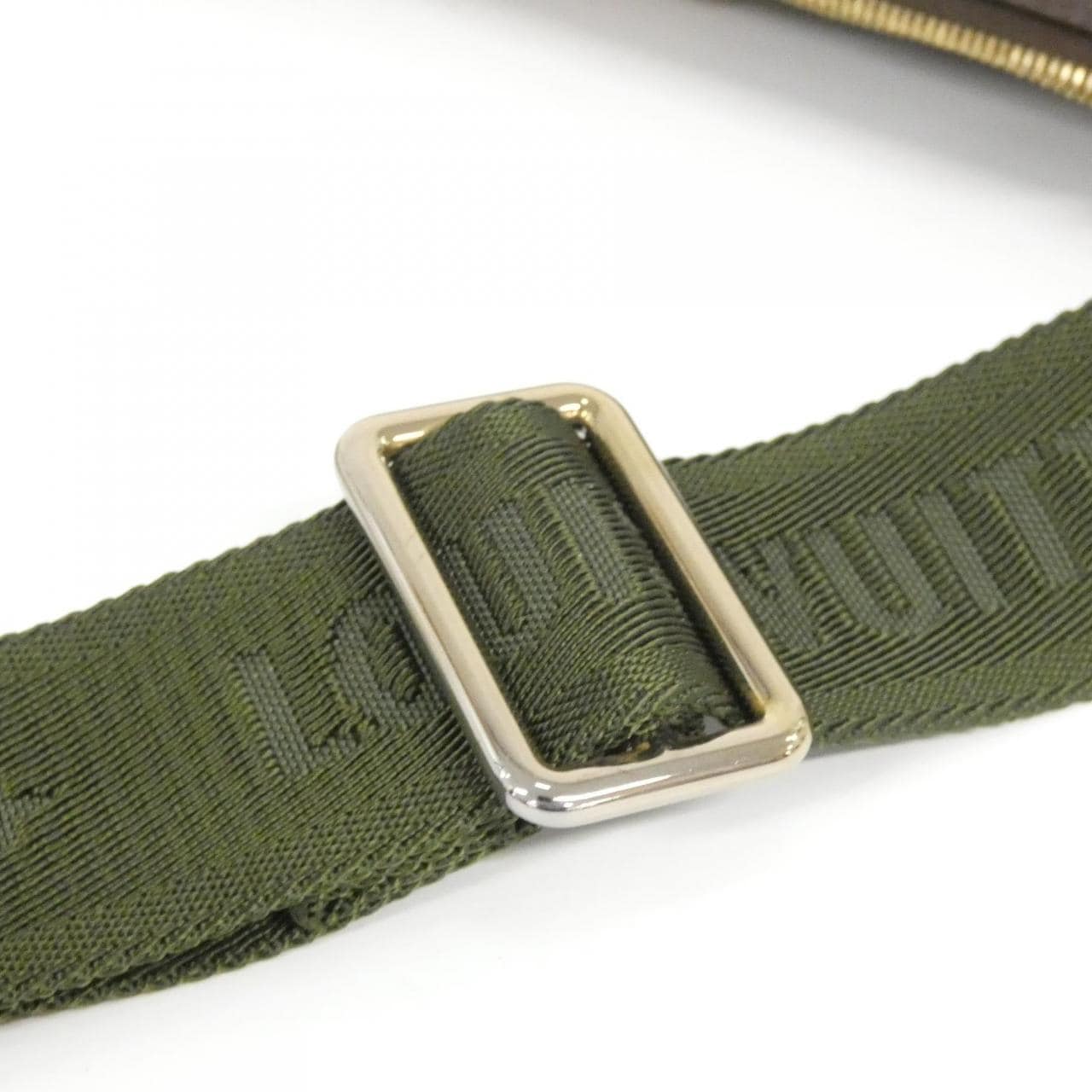 ルイヴィトン モノグラム ミュルティ ポシェット アクセソワール M44813 ショルダーバッグ