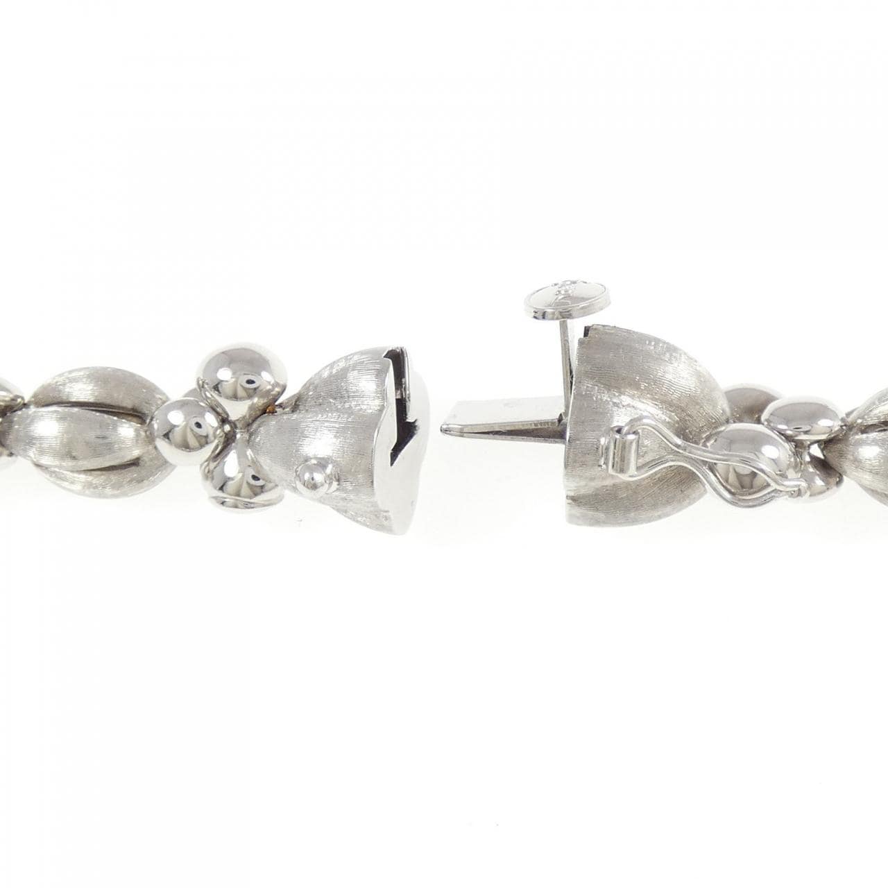 ナニス 750WG ネックレス