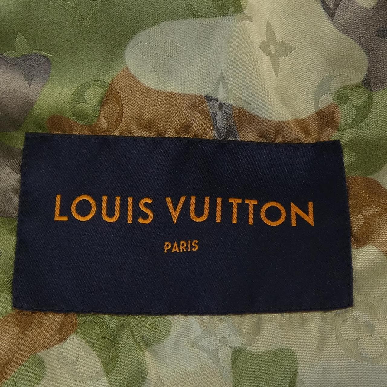 ルイヴィトン LOUIS VUITTON カモウインドブレイカ- HJB08WXCO ジャケット