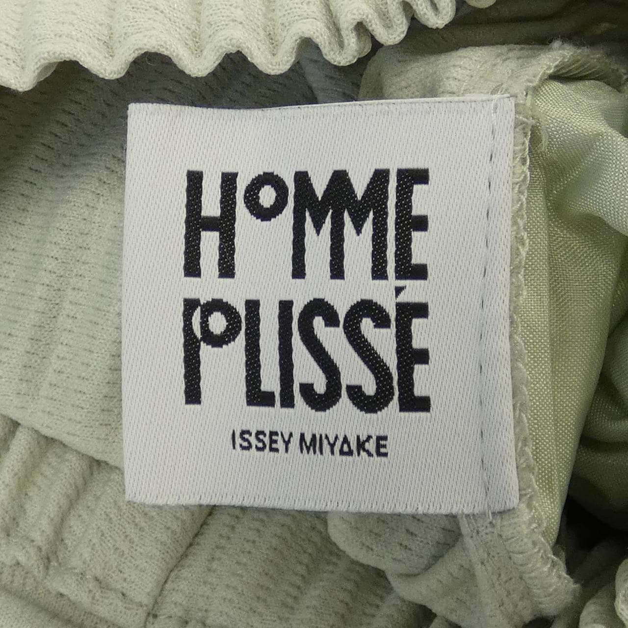 Ompresse HOMME PLISSE裤子