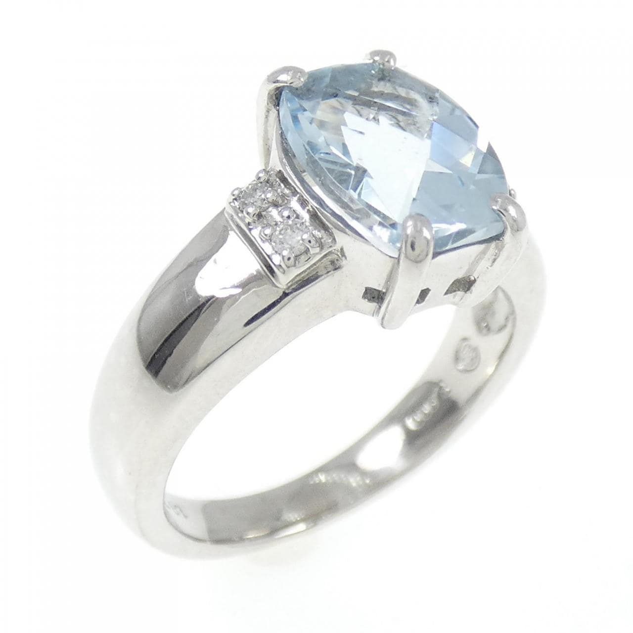 PT アクアマリン リング 1.87CT