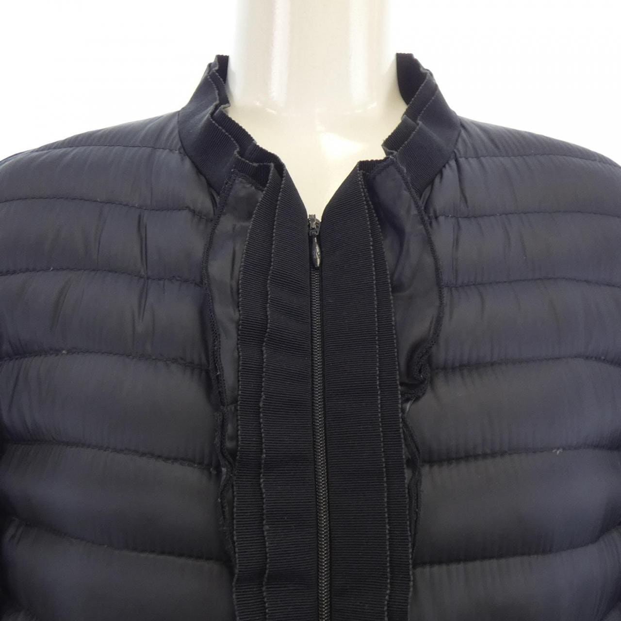 モンクレール MONCLER ダウンジャケット