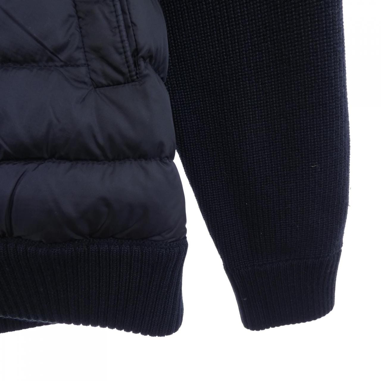 モンクレール MONCLER 20919B50800 ダウンジャケット