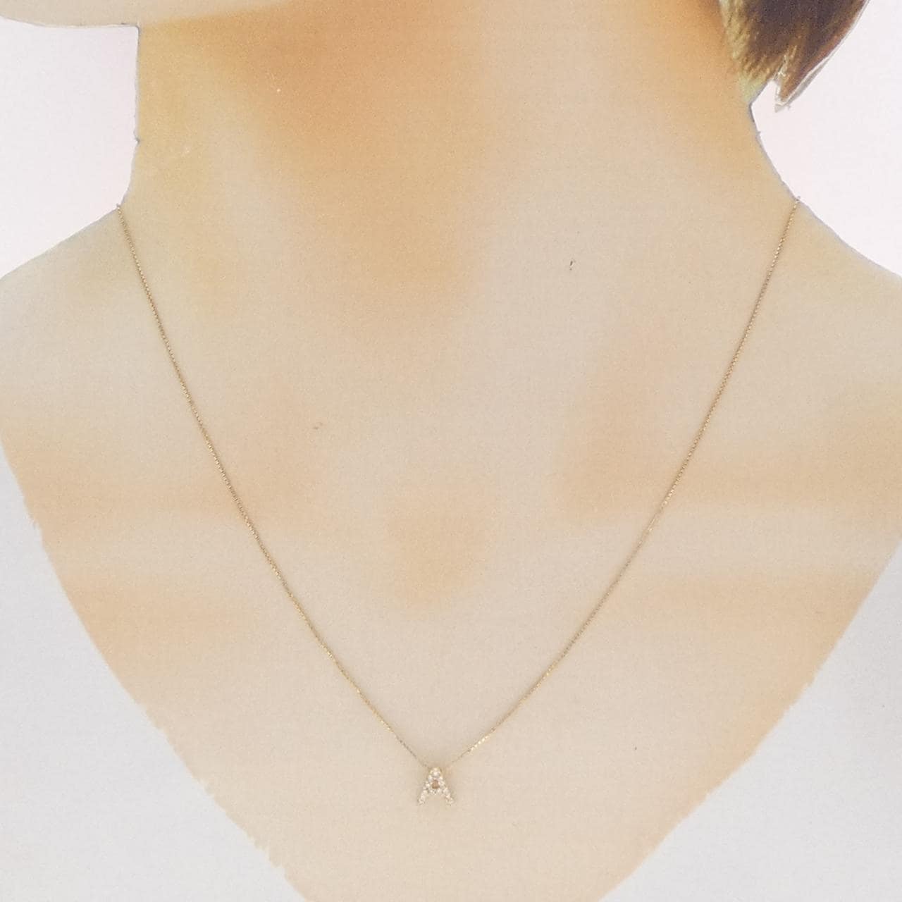 K10YG イニシャルA ダイヤモンド ネックレス 0.06CT