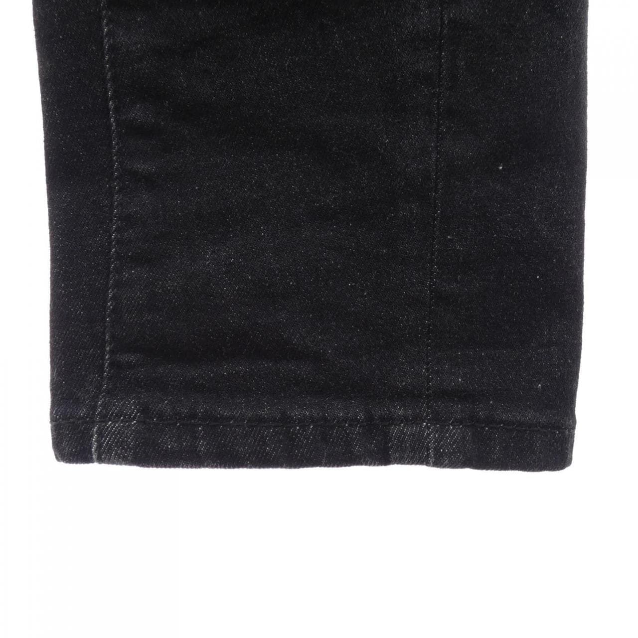 ディースクエアード DSQUARED2 S74LB0574 ジーンズ