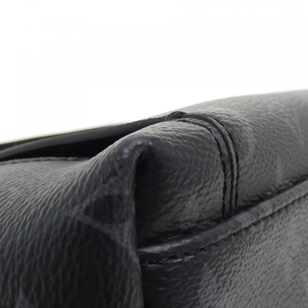 LOUIS VUITTON Monogram Eclipse Odyssey 邮差包 PM M44223 单肩包