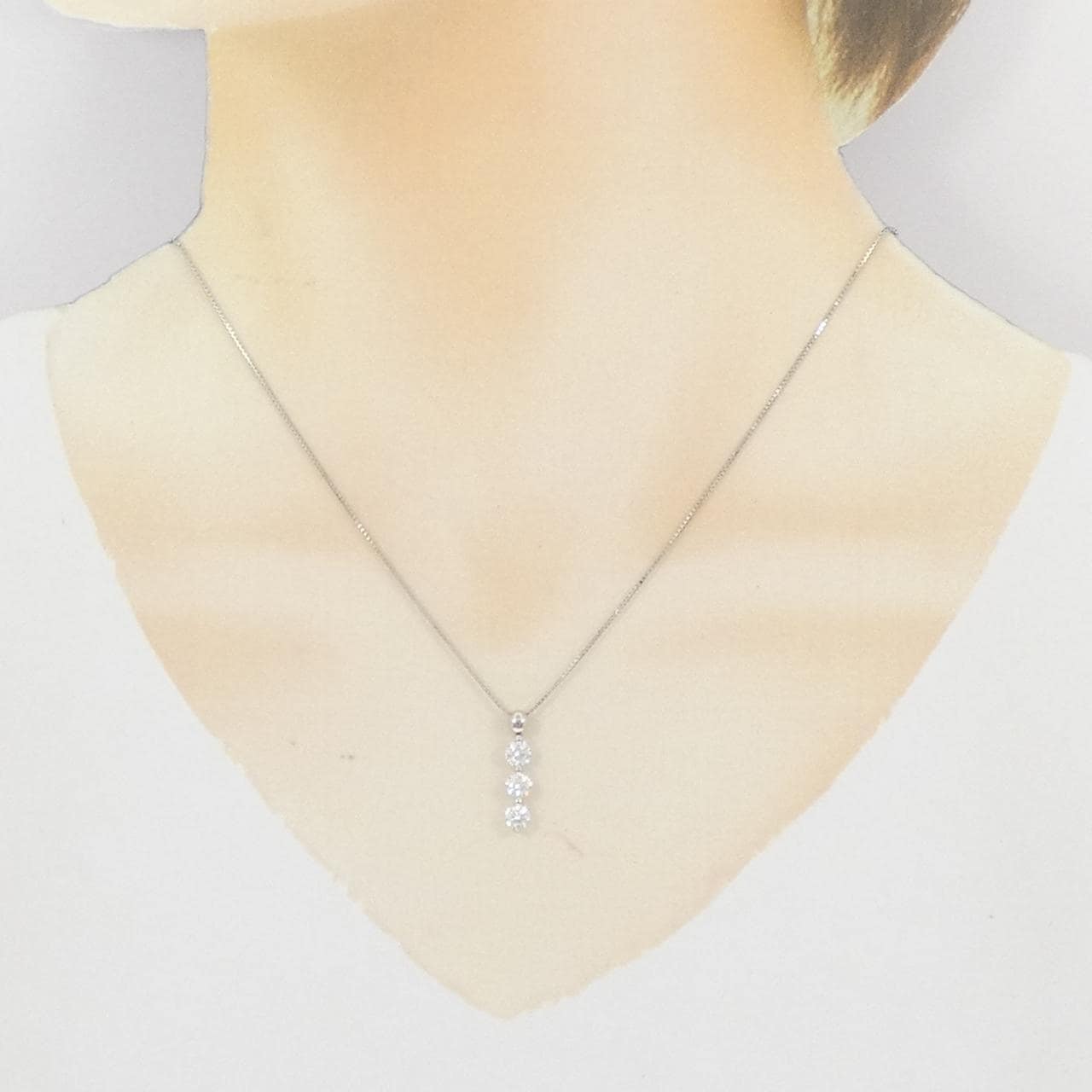 PT/PT850 スリーストーン ダイヤモンド ネックレス 0.713CT