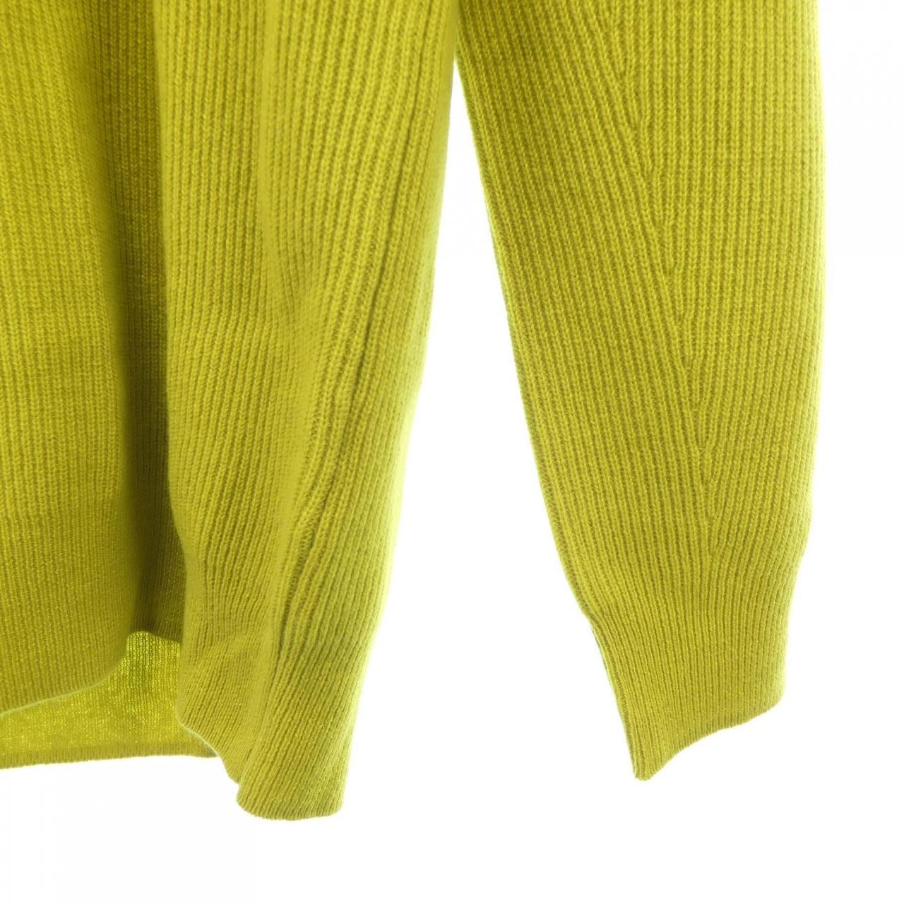 ストラスブルゴ STRASBURGO パーカー