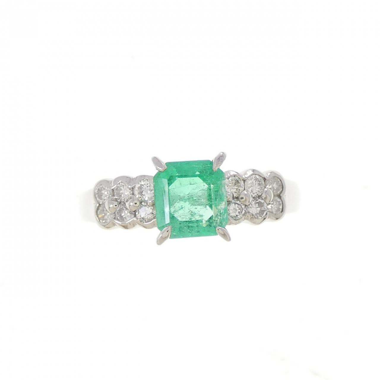 PT900 エメラルド リング 0.74CT