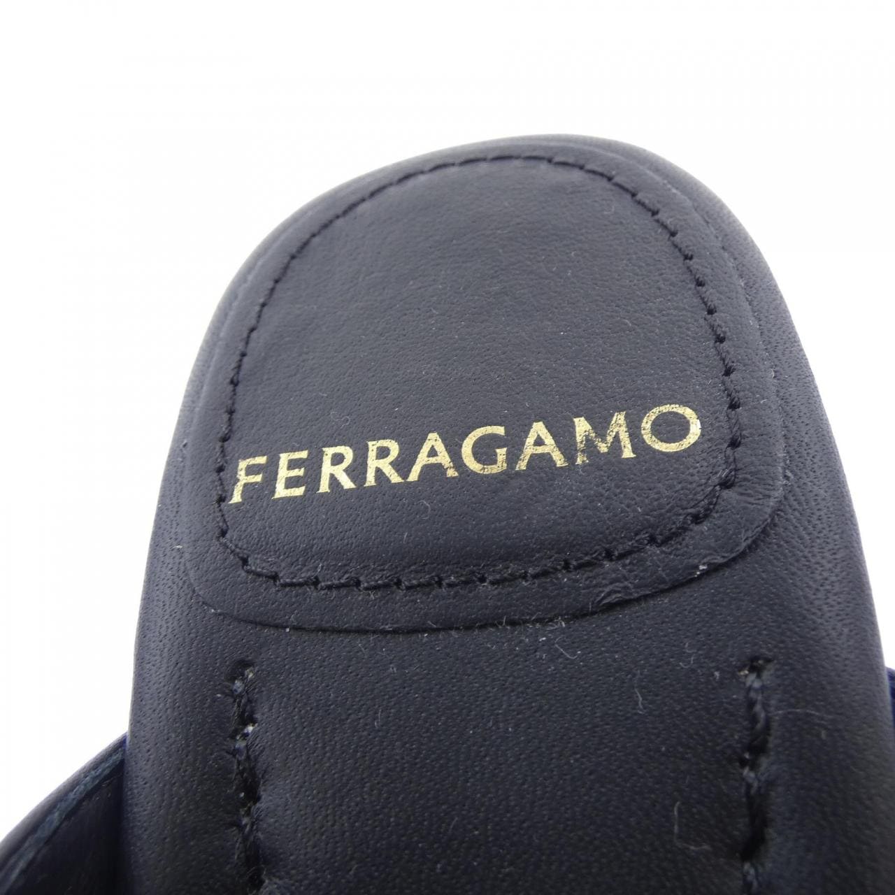 サルヴァトーレフェラガモ SALVATORE FERRAGAMO サンダル