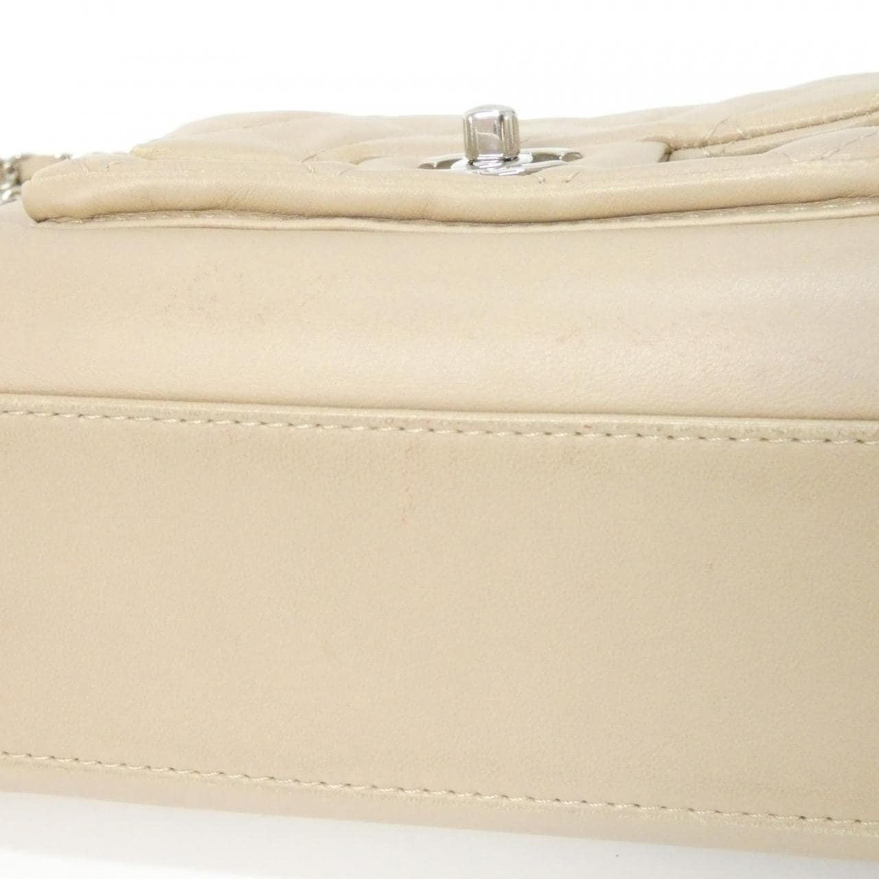 シャネル ショルダーバッグ