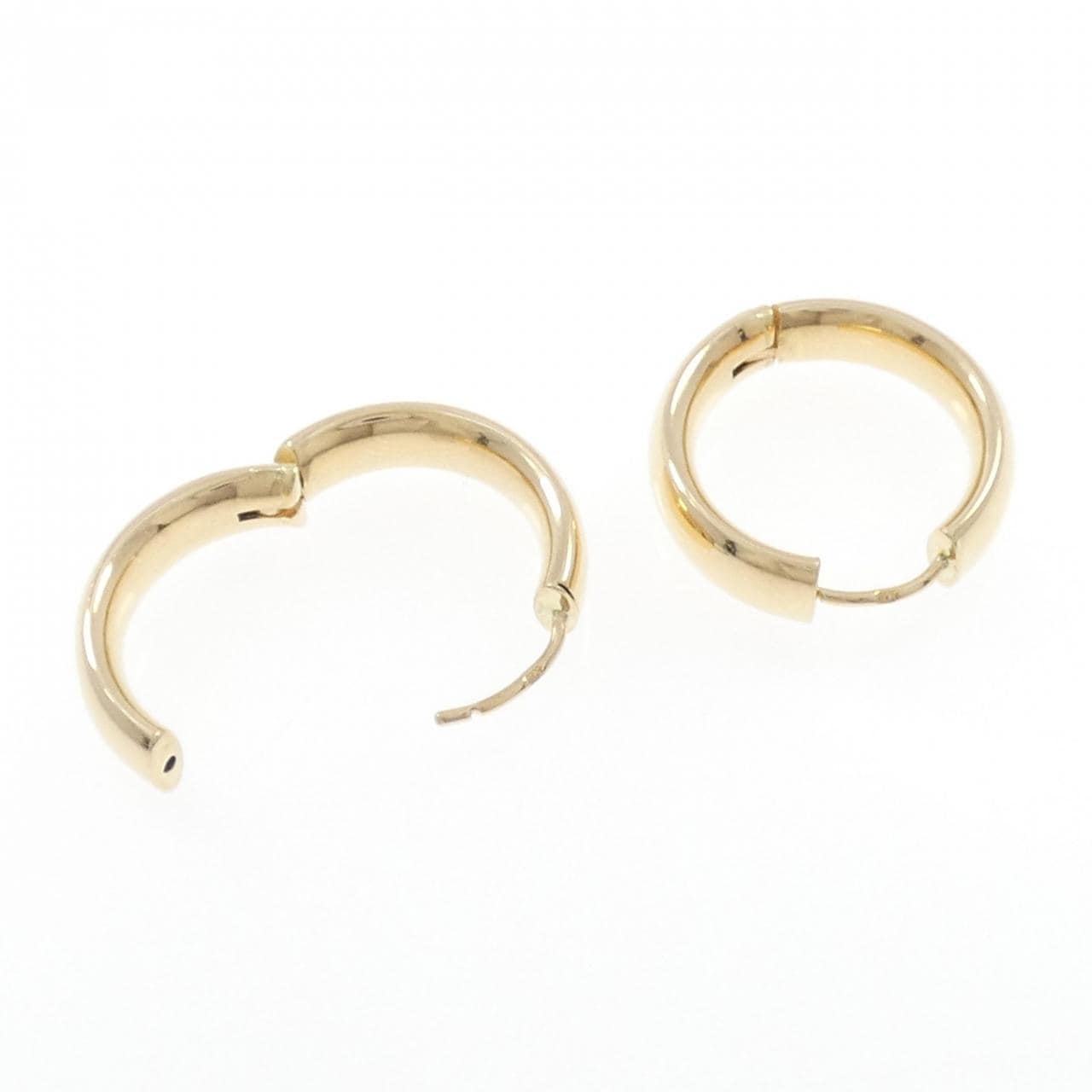 [BRAND NEW] K18YG hoop earrings