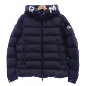 モンクレール MONCLER ダウンジャケット