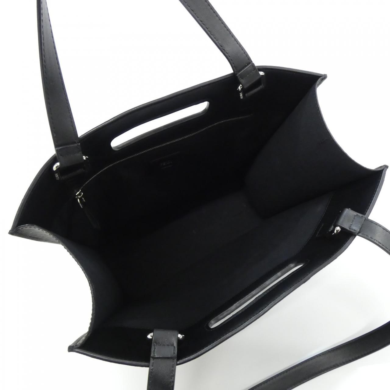 フェンディ 7VA481 A9XS バッグ