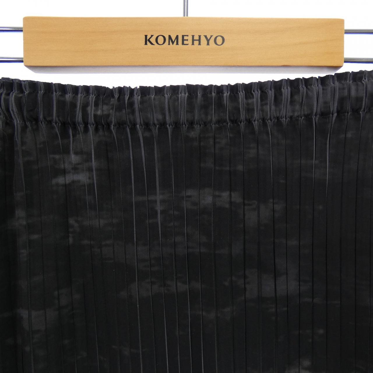 イッセイミヤケ ISSEY MIYAKE IM51FG127 スカート