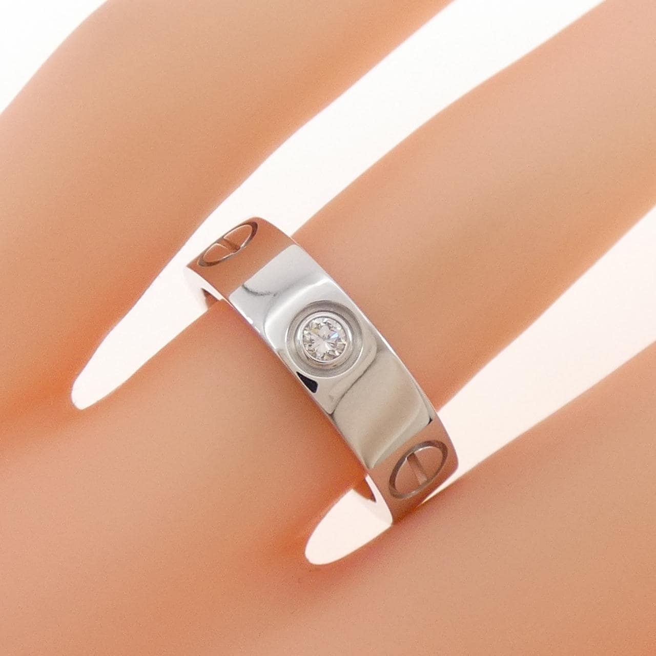 カルティエ ラブ ハーフダイヤ リング