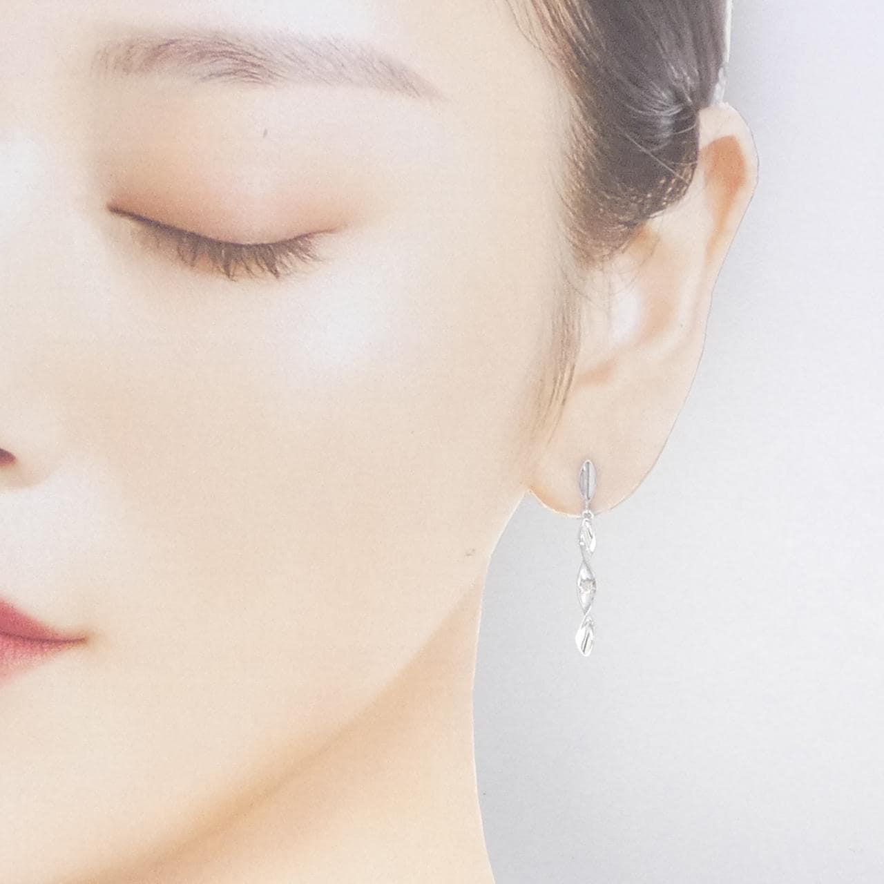 K14WG ダイヤモンド ピアス 0.10CT