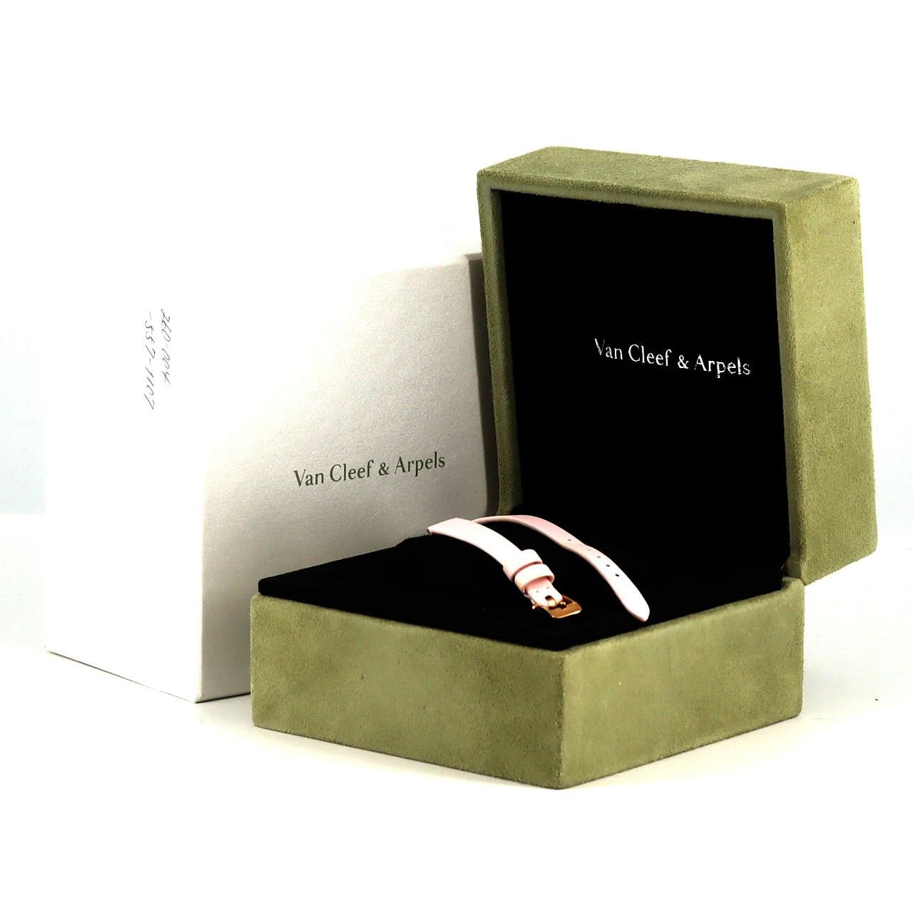 ヴァンクリーフ&アーペル チャーム PG/3D 2575164/VCAR029700 PG･RG クォーツ